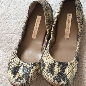 Bcbg snake skin ballet flats